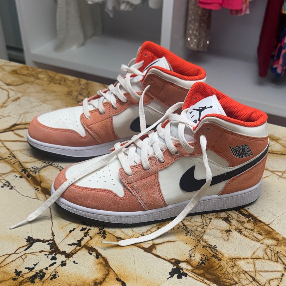 Nike High-Top Sneakers in Coral and White